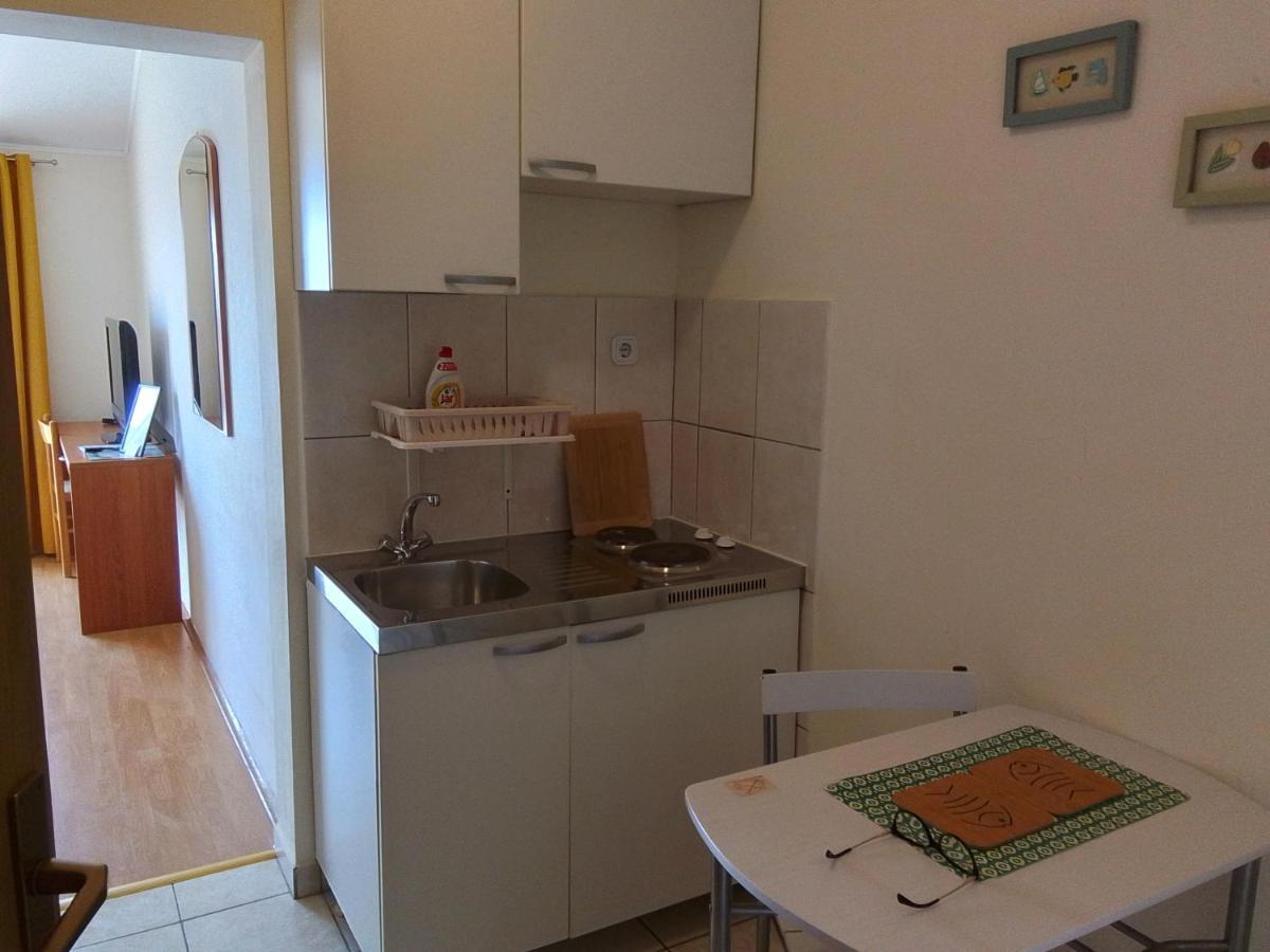 Apartmani Fani 2 Min Walking From Sea Orebić Eksteriør billede