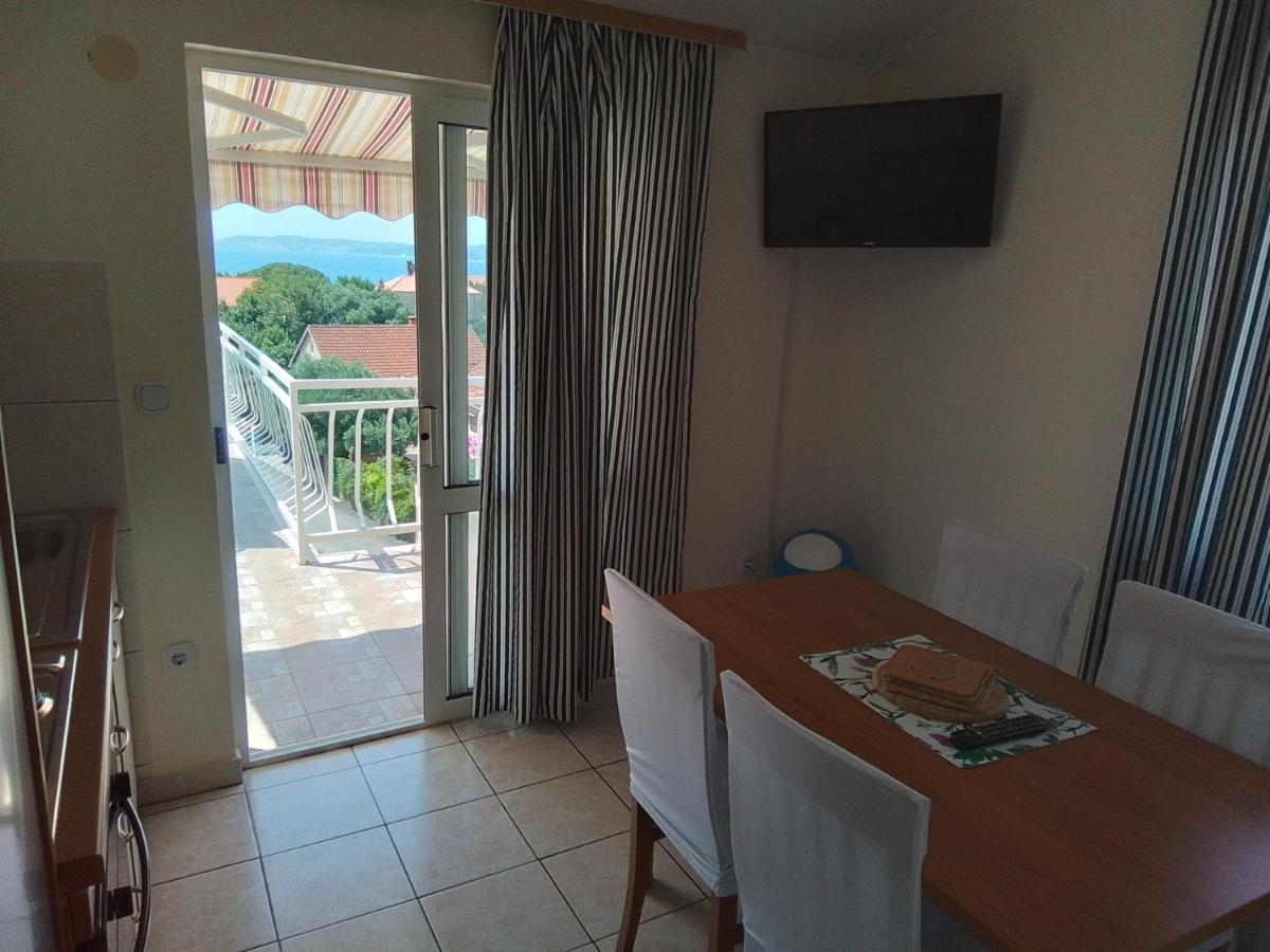 Apartmani Fani 2 Min Walking From Sea Orebić Eksteriør billede