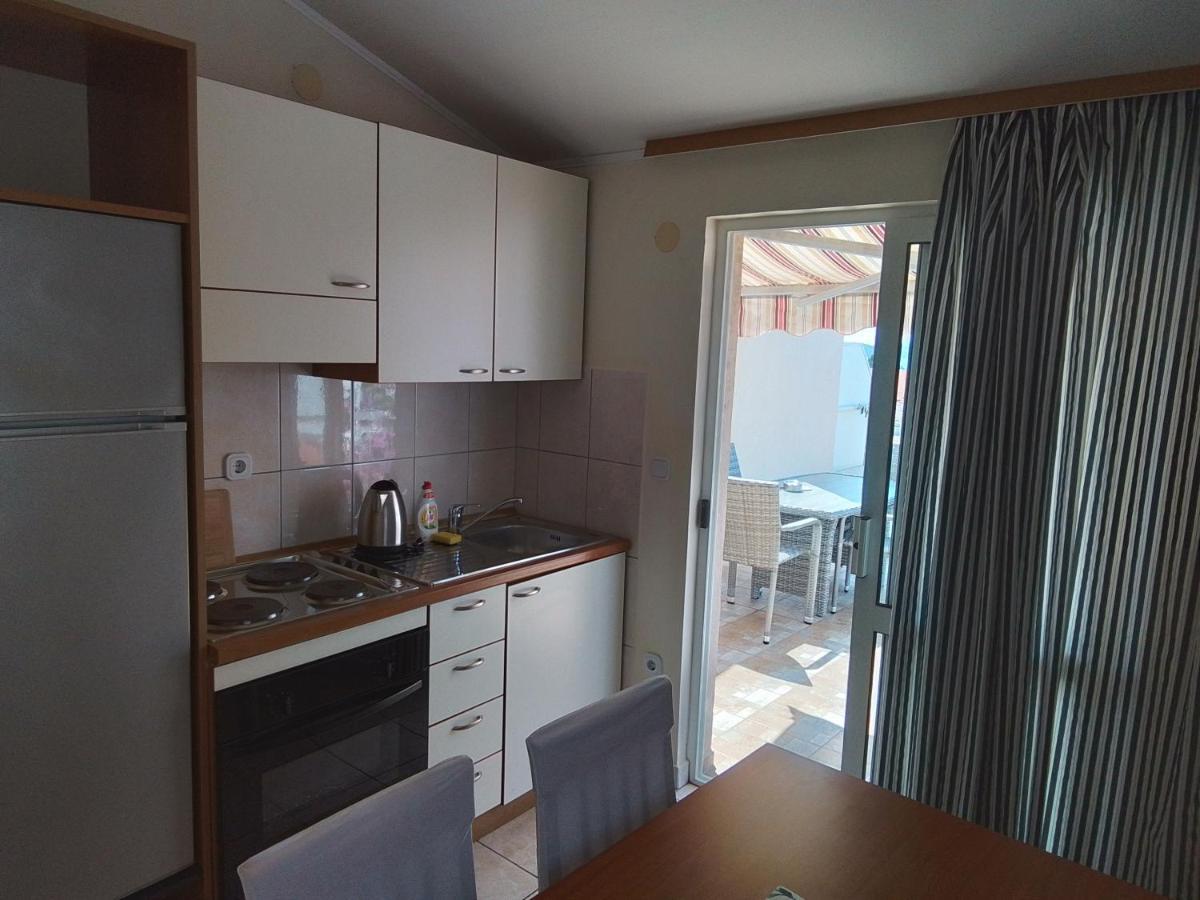 Apartmani Fani 2 Min Walking From Sea Orebić Eksteriør billede