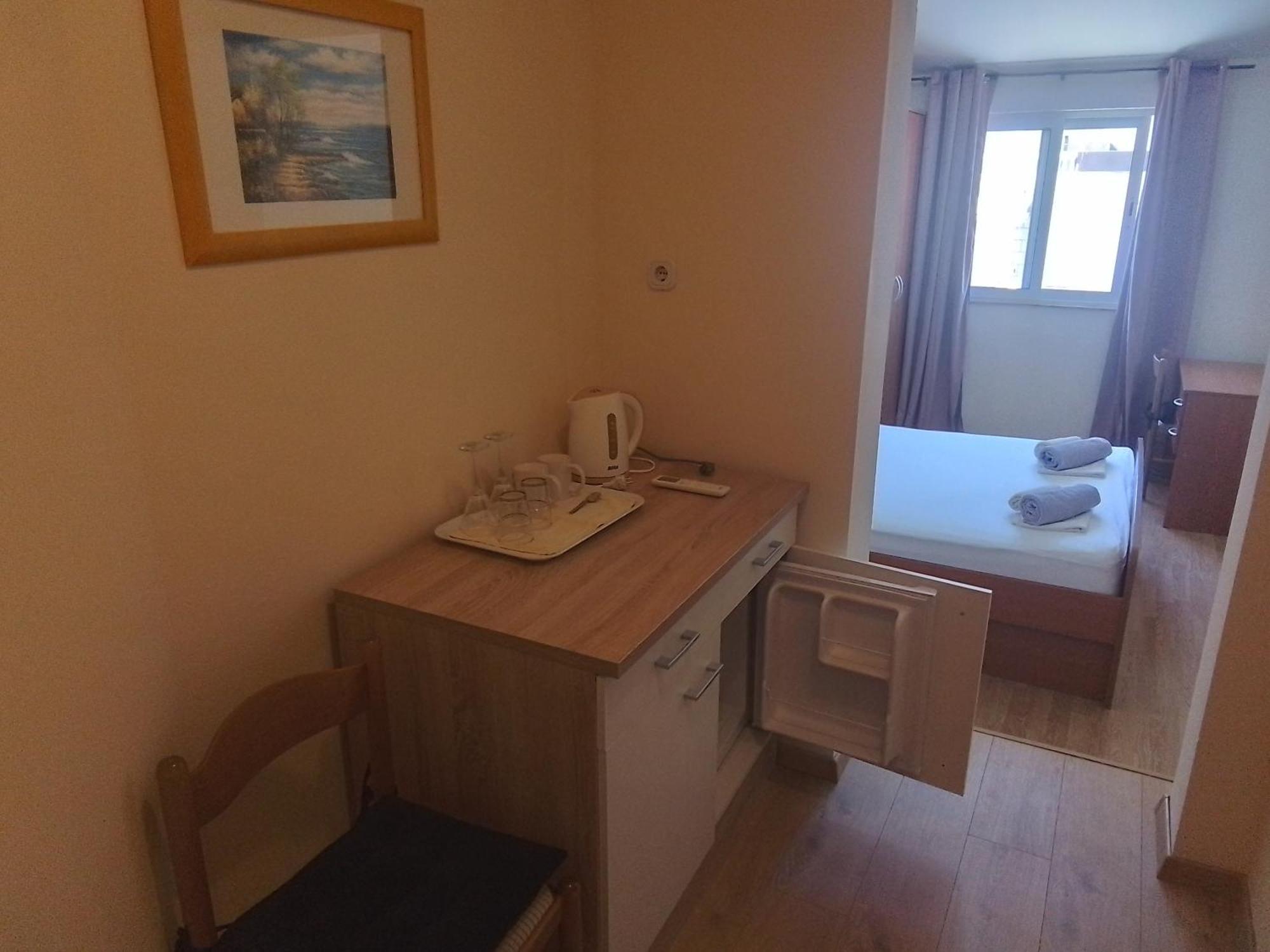 Apartmani Fani 2 Min Walking From Sea Orebić Eksteriør billede