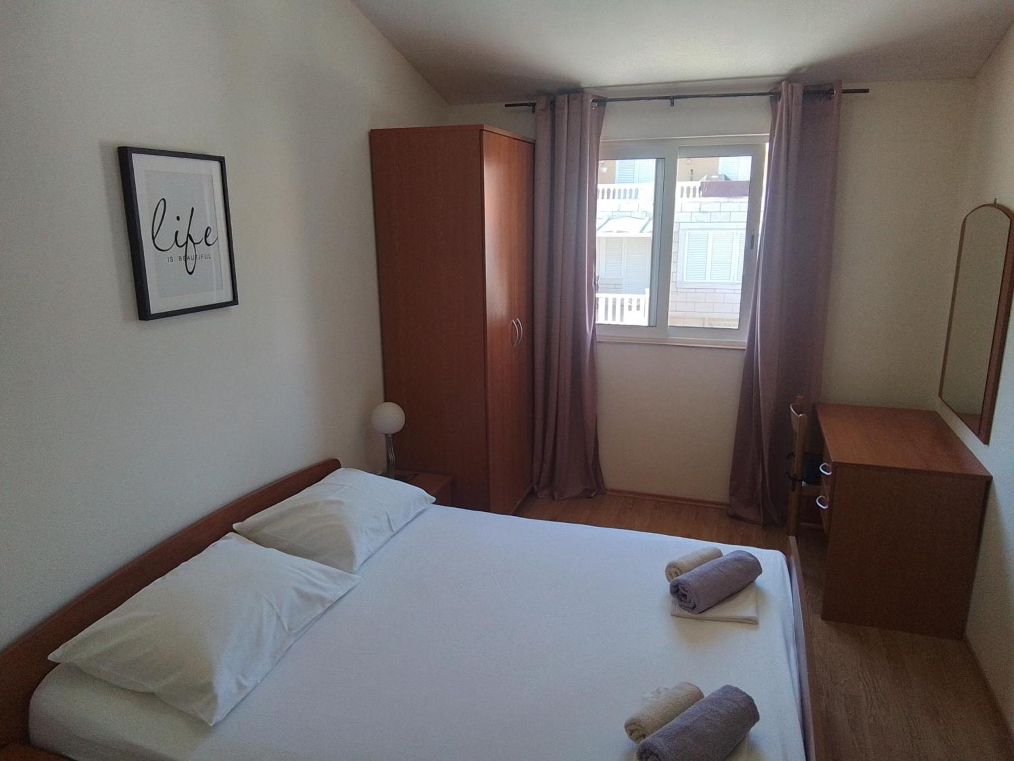 Apartmani Fani 2 Min Walking From Sea Orebić Eksteriør billede