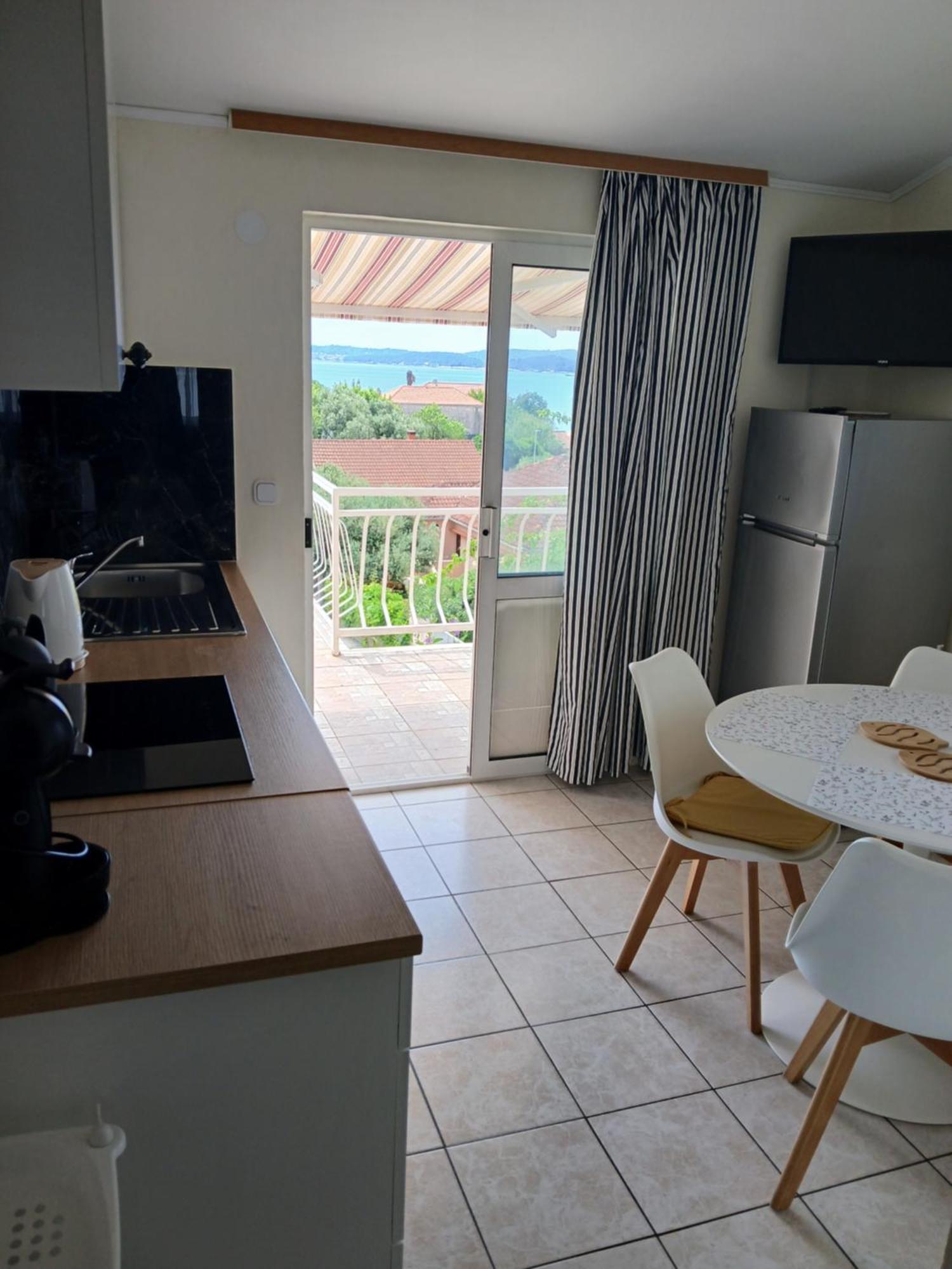 Apartmani Fani 2 Min Walking From Sea Orebić Eksteriør billede